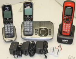 Uniden D1680-4XT Cordless Phone Set DECT6.0 (3 Handsets)