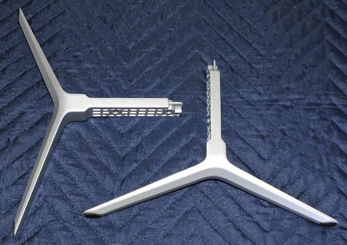 Vizio TV Stand 760.01203.0001 For M55-C2 (without screws)
