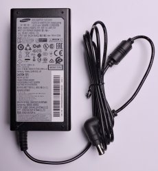 Power Adapter BN44-00835A