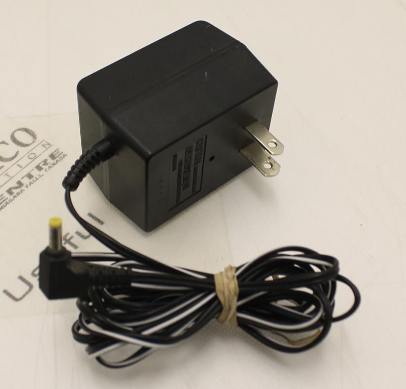Sony ACE455 4.5V 5W 500mA AC adapter [006314]